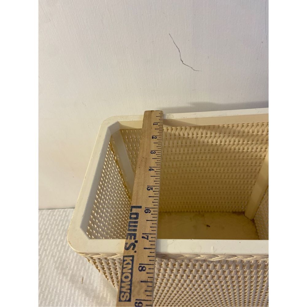 Faux‎ wicker bathroom trash can cream color 10x7x12" vintage retro